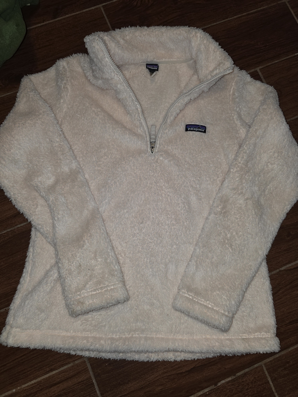 Patagonia Cream Plush Quarter-Zip Fleece Pullover